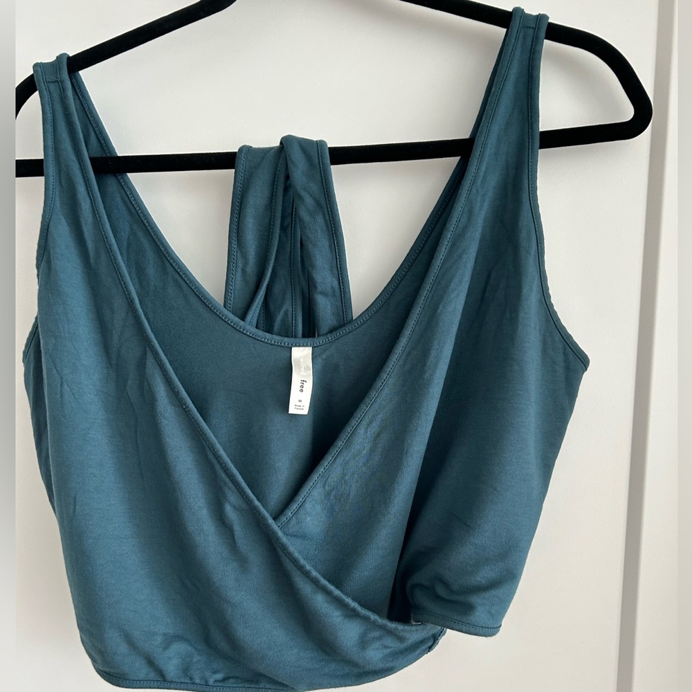 ARITZIA TEAL TANK TOP